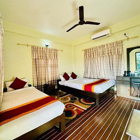 Hotel The Lake Pokhara Luaran gambar