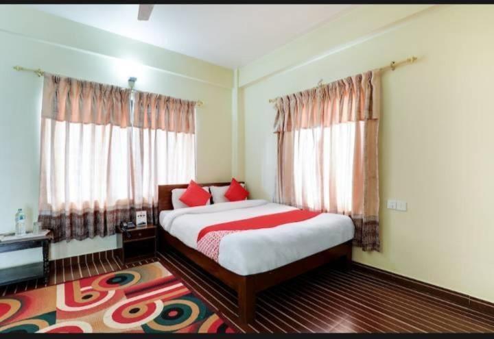 Hotel The Lake Pokhara Luaran gambar