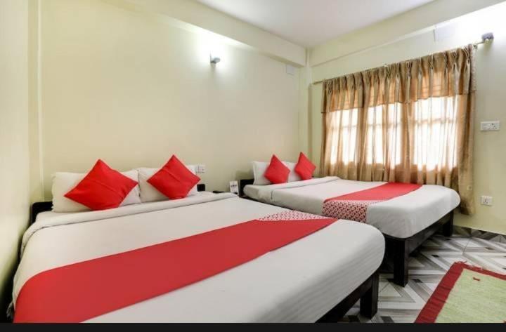 Hotel The Lake Pokhara Luaran gambar